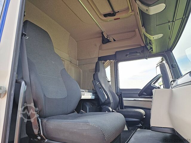 Standard-SZM MAN 18.460 TGS ADR