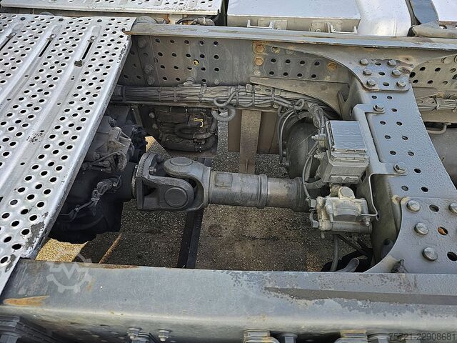 Standard-SZM MERCEDES-BENZ ACTROS 1843 Streamspace Euro6 2xTank Spoilers N...