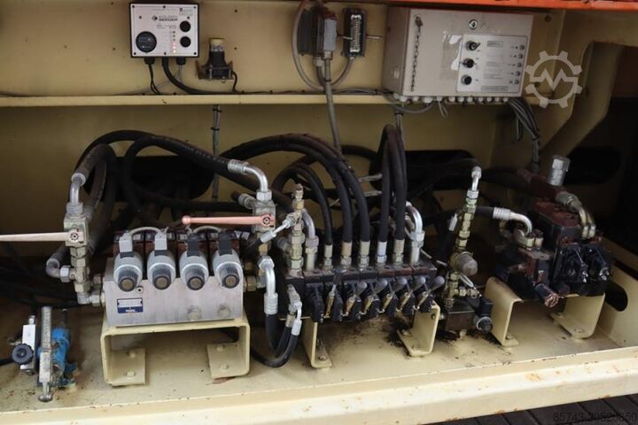 Schaarlift JLG SL320-30 Diesel, 4x4 Drive, 34m Working Height, 14