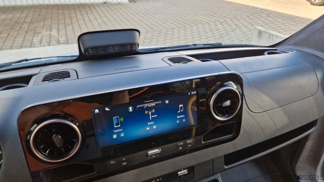 Minibüs MERCEDES-BENZ 515 Sprinter 22 Schlafsessel Vorlauffahrzeug 2x