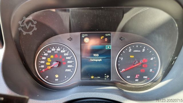 Minibüs MERCEDES-BENZ 515 Sprinter 22 Schlafsessel Vorlauffahrzeug 2x