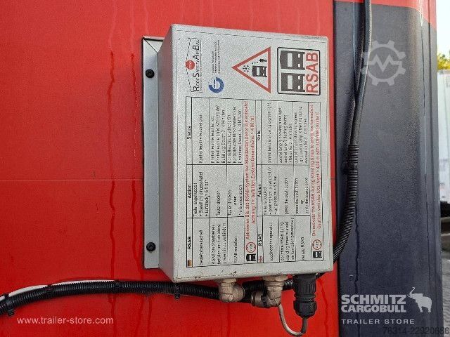 Otvorena poluprikolica sa ceradom Kögel Curtainsider Mega