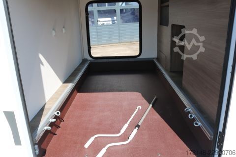 Poluintegrisani kamper Carado T 447 Pro+