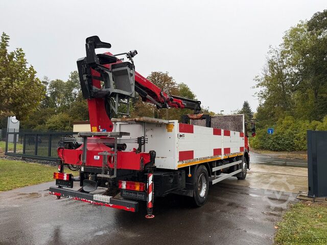 Macara montată pe camion MERCEDES-BENZ Axor 1833 4x2Pritsche Kran faltbar  AHK