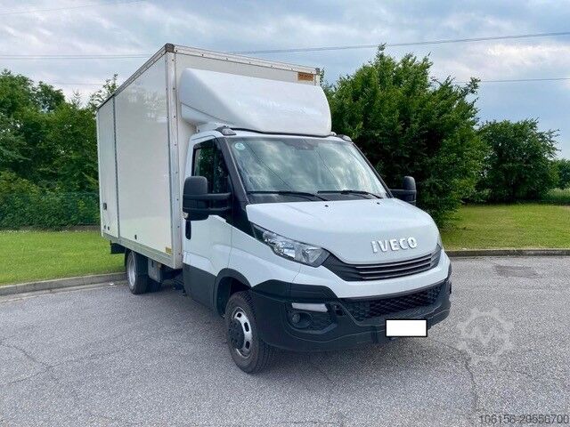 IVECO DAILY 35C18 HI-MATIC Kastenwagen Iveco DAILY 35C18