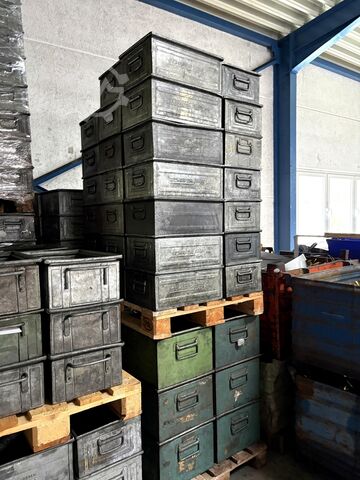 Velká zásoba přepravek Schäfer Schäfer Crates