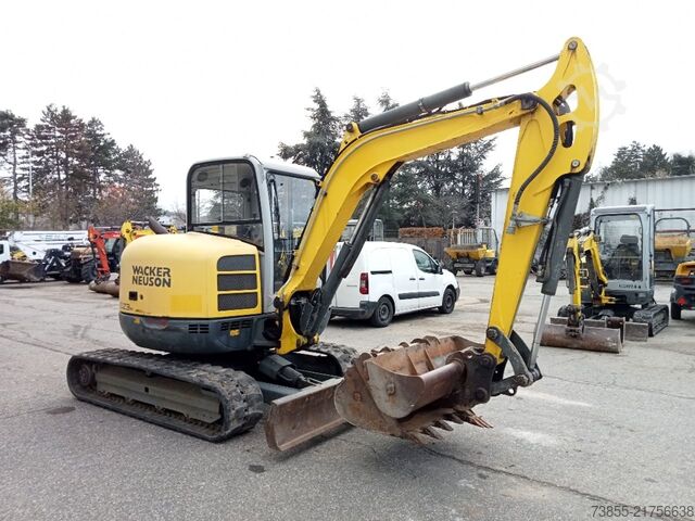 Minirypadlo < 7t Wacker Neuson 50Z3 with 3 excavator buckets