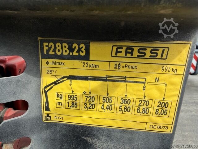 Pick-up varevogn Fuso 3C13 Pritsche 2.85m Heckladekran 3xhydr. 1xmech.