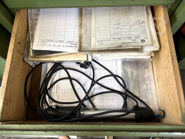 Električno pražnjenje mašina WALTER HW 102