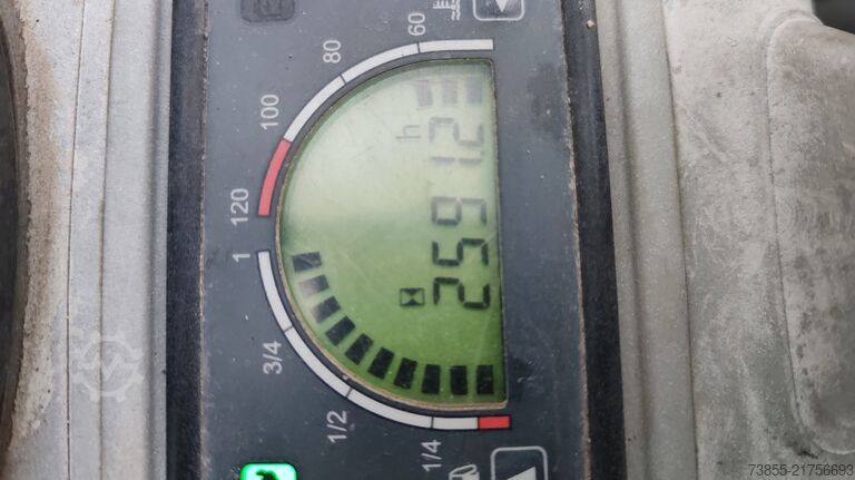 Minigraafmachine < 7t Wacker Neuson EZ28 with 3 excavator buckets