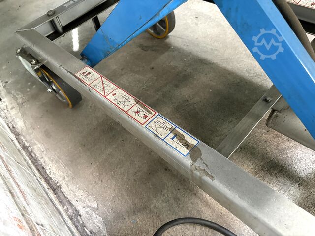 Partia wózków platformowych z regulacją wysokości Platform Carts Height-adjustable