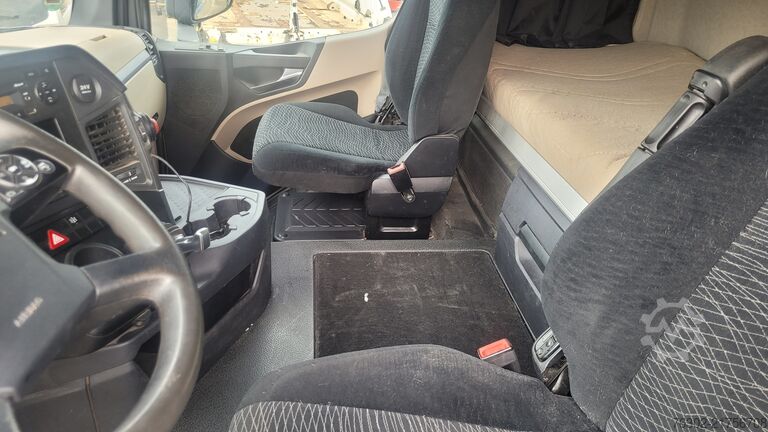 Standard SZM Mercedes-Benz 1845 LS Retarder Kipphydr Alu Felgen