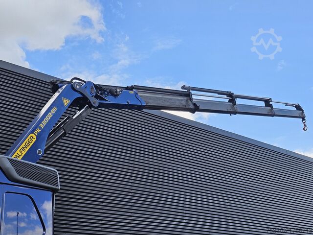 Padrão-SZM Volvo FH 420 6x2/ PALFINGER 33 tm CRANE / KRAN