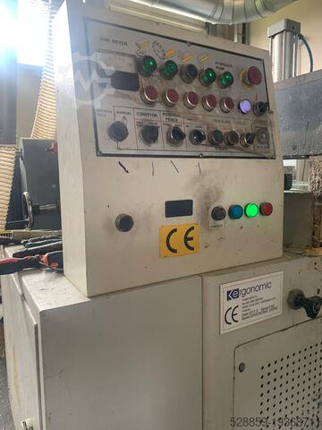 Linie de îmbinare longitudinală Ergonomic 2 Yung Nien Fa Ergonomic 2