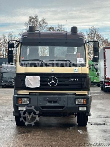 Wissellaadbak vrachtwagen MERCEDES-BENZ SK 2544 6x2 BDF Liftachse *Sammlerzustand*