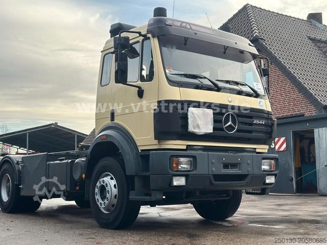 Wissellaadbak vrachtwagen MERCEDES-BENZ SK 2544 6x2 BDF Liftachse *Sammlerzustand*