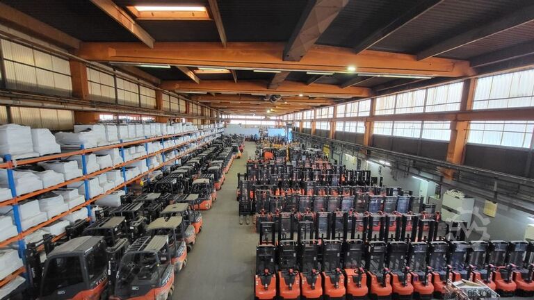 Stohovač palet BT SWE140L // Duplex // UVV // Elektro