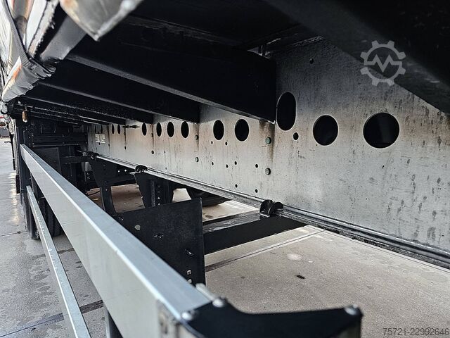 SCHMITZ SCB*S3T MOT 6/27 | 3 AXLES | SLIDING ROOF SCHMITZ SCB*S3T MOT 6/27 | 3 AXLES | SLIDING ROOF