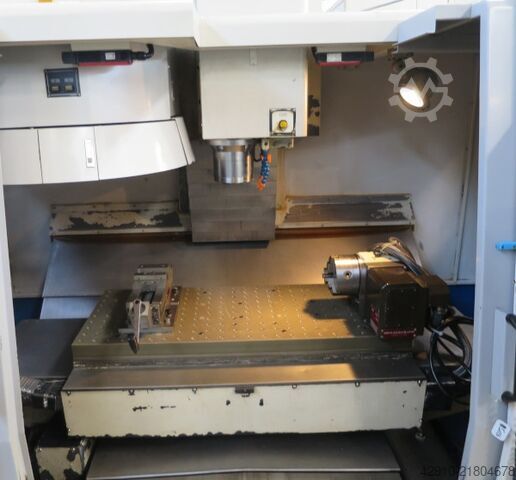 Centro di lavoro verticale DOOSAN MYNX 500