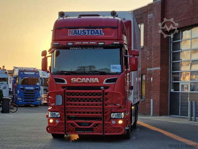 Mala Scania R580 V8 Topline 6x2 - Box with sidedoors - Reta...