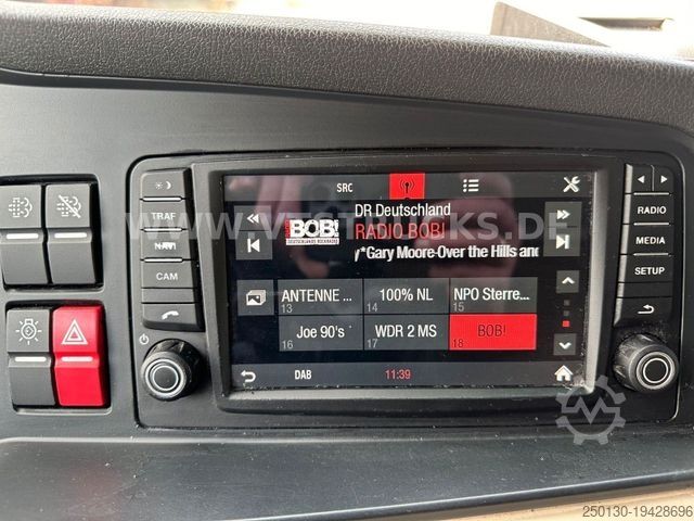 Volume trekker MAN TGX 18.420 AHK verstell. Sattelplatte