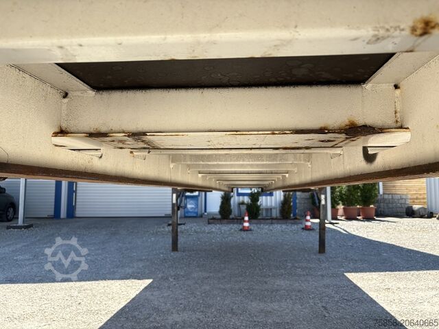 Intercambiable con plataforma abiertaCambiador de plataforma con plataforma Krone Plattform 7,82m Multilockaußenrahmen