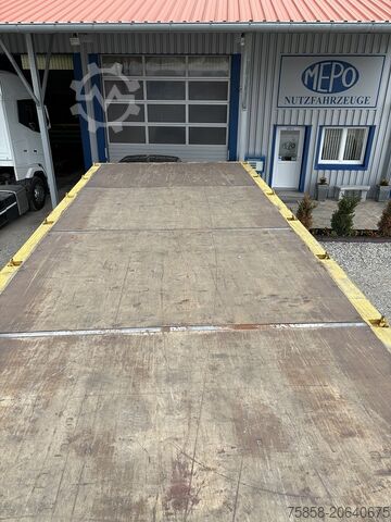 Intercambiar cuerpo abierto Krone 7,82m BDF Plattform mehrfach