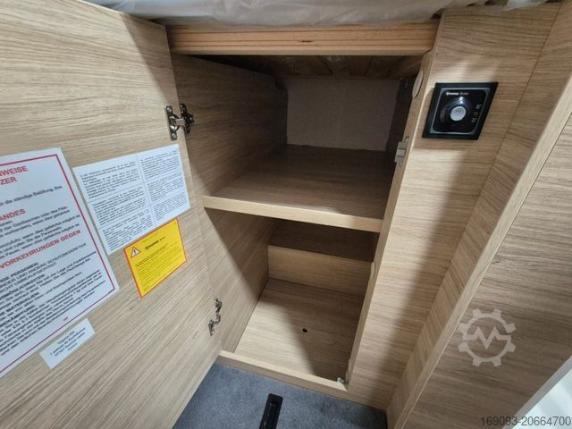 Autocaravana semi-integrada CHAUSSON S697 First Line *MJ25*Solar*7.295¤ sparen!