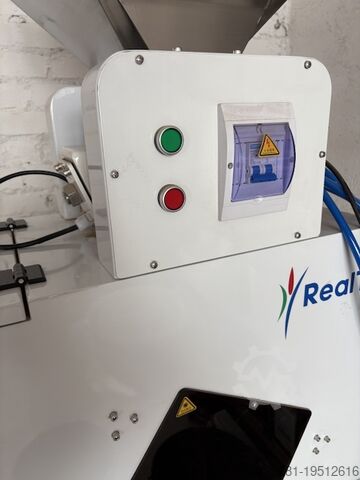 Sortownik kolorów CQ32 Colorsorter RealTech Q32 Q32