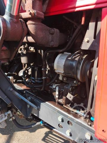 Traktor BELARUS MTS 572