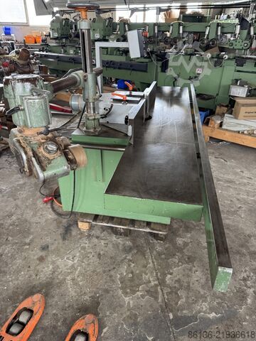 Borefræser med bord Fräsmaschine Martin Martin T 25