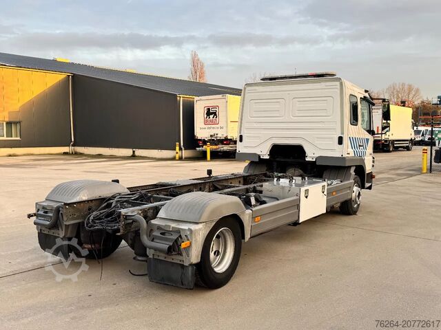 Chassis com cabina Mercedes-Benz Atego 1224 PTO