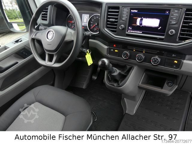 High top van VOLKSWAGEN Crafter Kasten 35 mittellang HochdachAHK Sortimo