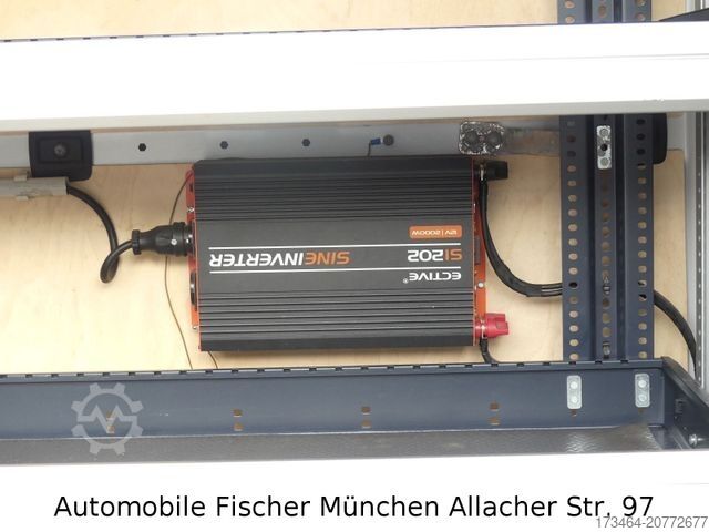 High top van VOLKSWAGEN Crafter Kasten 35 mittellang HochdachAHK Sortimo