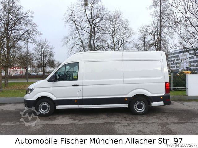 High top van VOLKSWAGEN Crafter Kasten 35 mittellang HochdachAHK Sortimo
