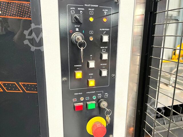 Laserschneidmaschine Großformat Mazak Optiplex Nexus 3015 Fiber 2,0 KW
