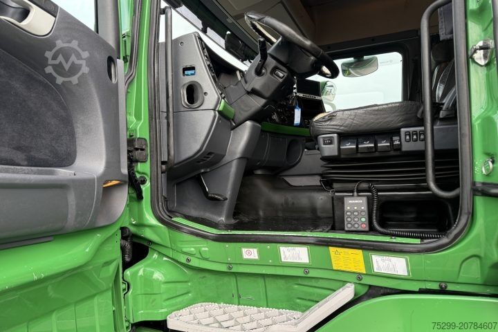 Wissellaadbak vrachtwagen Scania R560 LB6x2-4 Retarder / BDF / Swiss-Vehicle