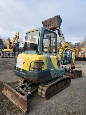 Minigraafmachine YANMAR B27 3X LOFFEL