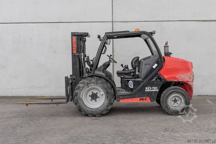 Heftruck Manitou MC 30-4
