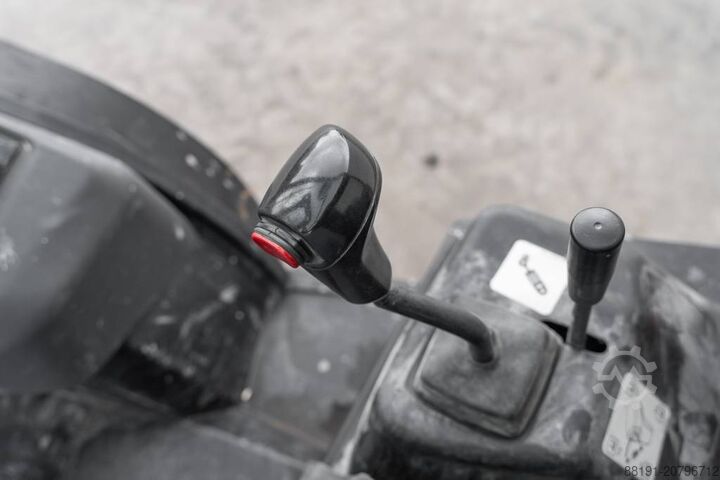 Heftruck Manitou MC 30-4