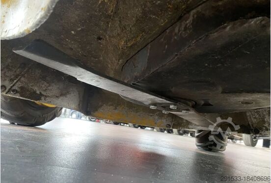 Op afstand bedienbare zelfrijdende grasmaaier Spider MINI II 4X4 / KOSIARKA STEROWANA PILOTEM