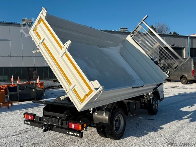Three-way tipper van FUSO Canter 7C18 Meiller Kipper Tageszulassung
