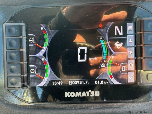 Utovarivač na točkovima KOMATSU WA 100M-8E0 Radlader 8 Ton - 3931 H - 0,75m³