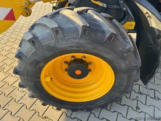 Utovarivač na točkovima KOMATSU WA 100M-8E0 Radlader 8 Ton - 3931 H - 0,75m³