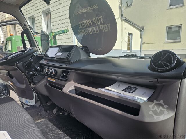 Transporter mit Kipper Fuso 7C18 Kipper