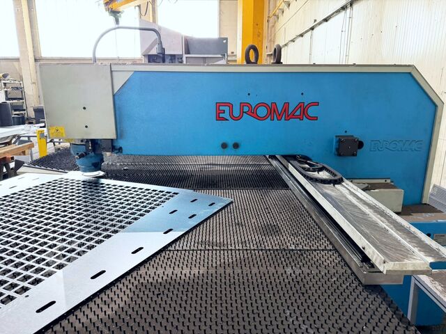 CNC revolverska probijačica Euromac 1250/30 CX