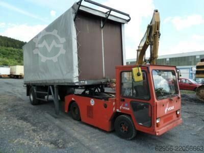 Terminalni traktor Volk DS10