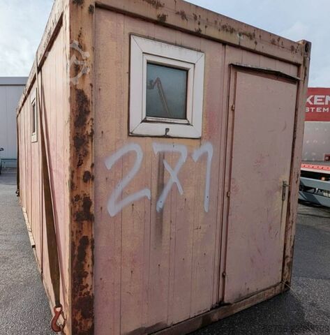 Přeprava kontejnerů Sanitärcontainer 