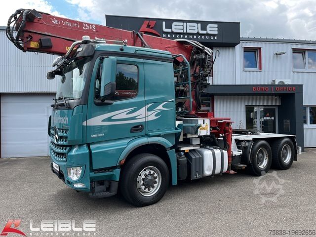 Grue montée sur camion MERCEDES-BENZ Arocs 2653 6x4HAD*HIAB Kran*Hultdins Greifer*AP*