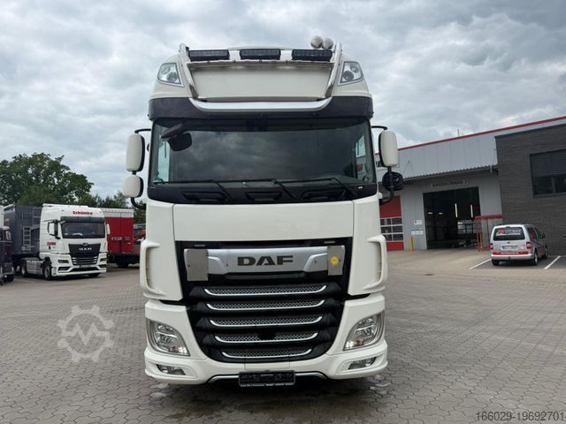 Jumbo-Lkw DAF XF 480 FAN LowDeck 6x2 Jumbo Inklusive Anhänger